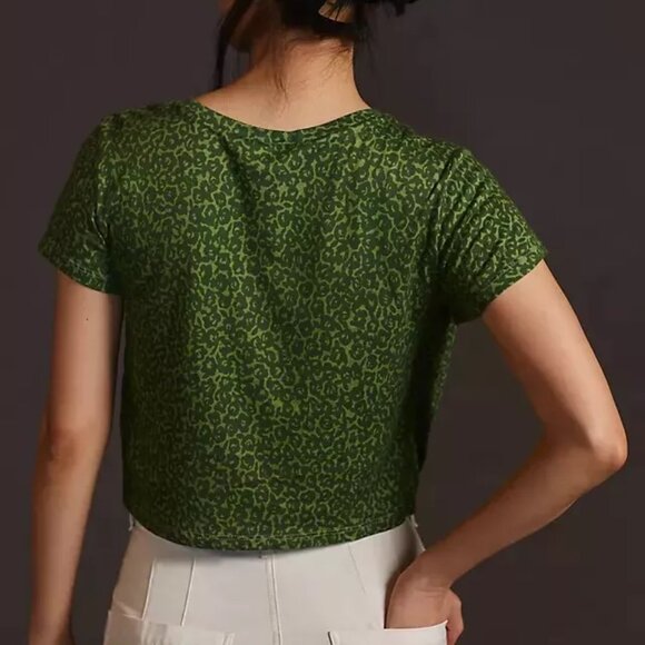 *3/$10* BNWT Anthropologie Leopard Print Cropped Short Sleeve Top Green Size XS - Picture 1 of 8
